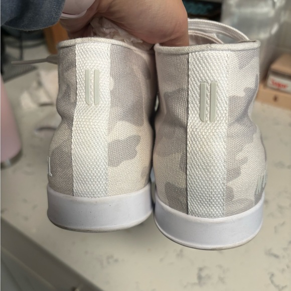 Nobull - Picture 5 of 6